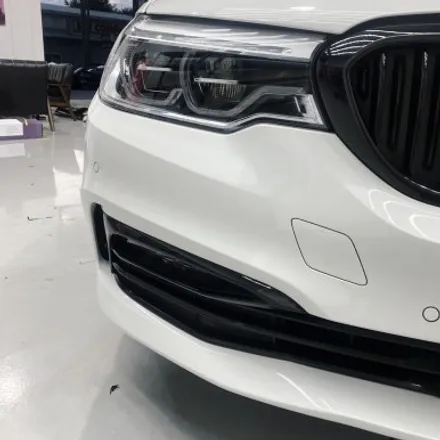 BMW 5시리즈 크롬죽이기,루프스킨 시공 / 충남 천안
