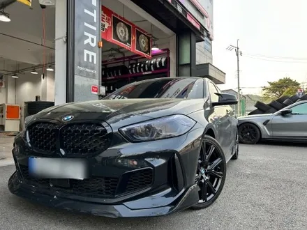시흥휠도색 BMW M135I 순정 19인치 유광블랙 수리복원