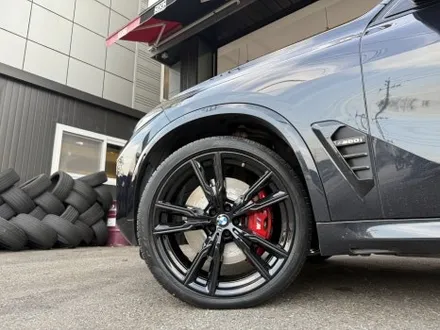 BMW X5 M60I 순정 22인치 유광블랙 시흥휠 도색 H타이어