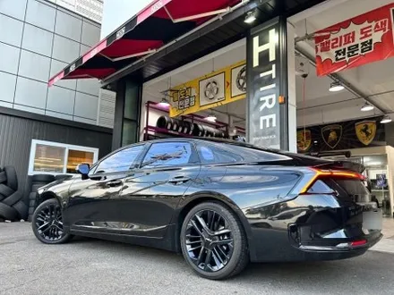 기아 K8 분체 시흥 유광블랙 휠도색 H타이어