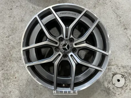 벤츠 W213 E220D 순정19인치 다크건메탈 안산휠도색