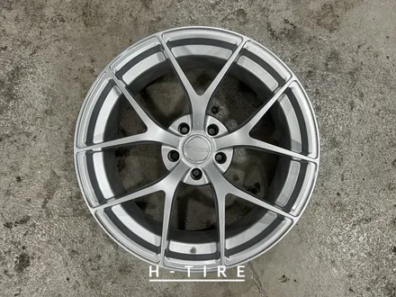 BMW F80 M3 POQ 20인치 실버 휠 도색 H타이어