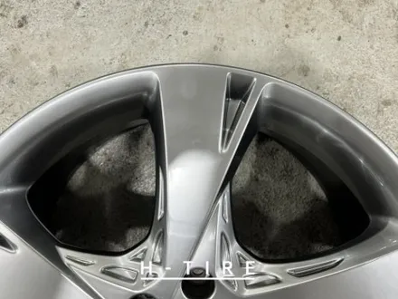 제네시스 GV80 순정 22인치 휠 복원 H타이어