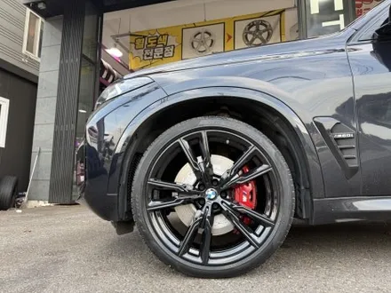 BMW X5 M60I 순정 22인치 유광블랙 시흥휠 도색 H타이어
