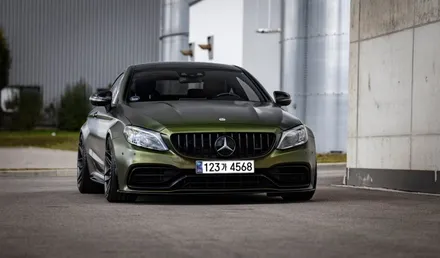 벤츠 C63S 20인치 휠타이어 장착 가변배기 일체형 차고조절 다운스프링 장착 / 경기 고양 일산서구