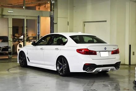 BMW G30 프론트립 카본 디퓨져 바디킷 + G30튜닝프로그램 + 20인치 + 알피나 + 슈니쳐 + 3D 디자인 + 하만 + M퍼포먼스 / 경기 고양 일산서구