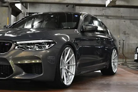 BMW F90 M5 휠타이어 장착 앤알키 휠타이어 / 경기 고양 일산서구