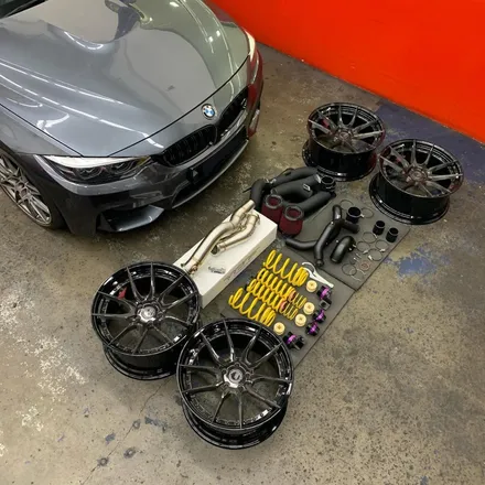 BMW M4 튜닝 휠타이어 다운파이프 다운스프링 흡기파이프 / 경기 고양 일산서구