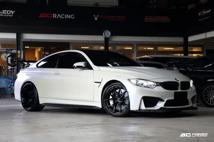 BMW M4 20인치 휠타이어 장착 / 경기 고양 일산서구