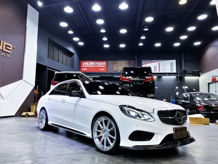 벤츠 E300 20인치 휠타이어 장착 브렘이크 브렘보 시스템 장착 / 경기 고양 일산서구