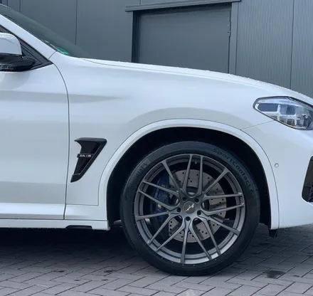 BMW X4M 21인치 휠타이어 장착 F98 x4M 가변배기시스템 장착  21인치 휠타이어 장착 / 경기 고양 일산서구