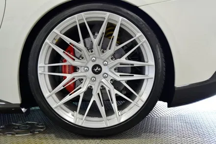 페라리 F12 베를리네타 휠타이어 장착 / 경기 고양 일산서구