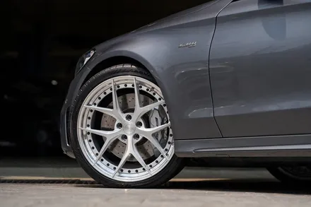 벤츠 C43AMG 20인치 휠타이어 BC휠 장착 / 경기 고양 일산서구