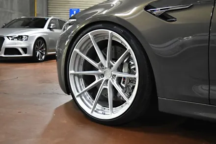 BMW F90 M5 휠타이어 장착 앤알키 휠타이어 / 경기 고양 일산서구