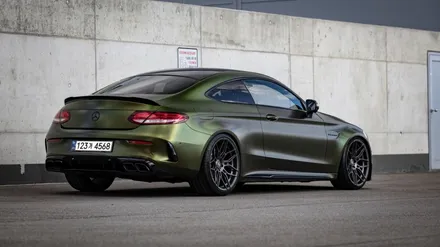 벤츠 C63S 20인치 휠타이어 장착 가변배기 일체형 차고조절 다운스프링 장착 / 경기 고양 일산서구