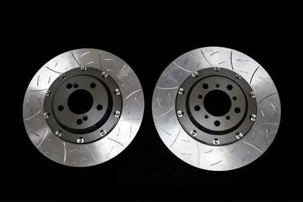 BMW M4 KW 일체형서스펜션 BBS Fi-R 휠 아크라포빅 브레이크 / 경기 고양 일산서구