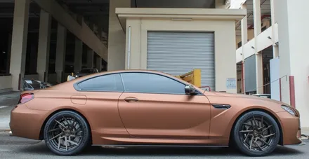 BMW M6 20인치휠타이어 가변배기시스템 트렁크 스포일러 윙 카본패키지 / 경기 고양 일산서구