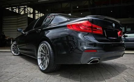 BMW G30 530i 20인치 휠타이어 장착 BC휠 BMW G30 / 경기 고양 일산서구