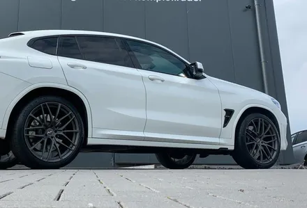 BMW X4M 21인치 휠타이어 장착 F98 x4M 가변배기시스템 장착  21인치 휠타이어 장착 / 경기 고양 일산서구