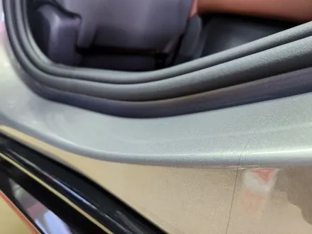 진주 BMW 5시리즈 G60 레인보우프리미엄 BM100 블루 블랙  전체 썬팅그릴 테두리 랩핑 블랙유광 시공 후기 / 진주, 창원