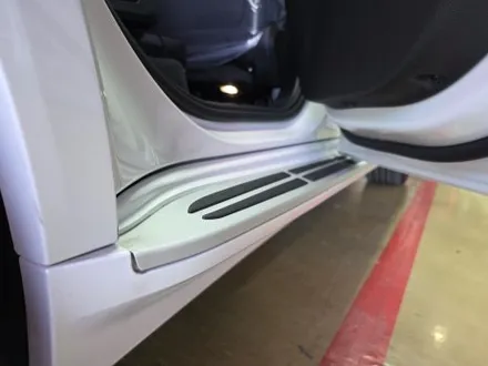 진주 사이드스텝 BMW x7 40i 크롬딜리트 블랙 유광머플러팁 킹스텝.전동사이드발판 튜닝 / 진주, 창원