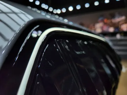 진주 BMW 7시리즈 (G70) 테일램프 윈도우 그릴 블랙유광 랩핑 크롬 딜리트 / 진주, 창원