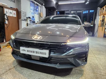 진주 아반떼cn7 에이비클 무빙엠비언트se 버전 순정 연동 활성화 더욱더 순정스럽게 튜닝 / 진주, 창원