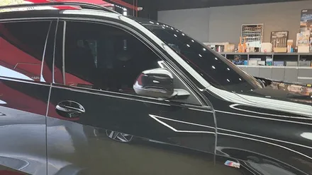 진주 BMW x7 40i 순정 사이드스텝 탈거.사이드스커트 도색 장착후 전동사이드스텝 장착 튜닝 / 진주, 창원
