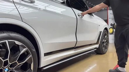진주 사이드스텝 BMW x7 40i 크롬딜리트 블랙 유광머플러팁 킹스텝.전동사이드발판 튜닝 / 진주, 창원