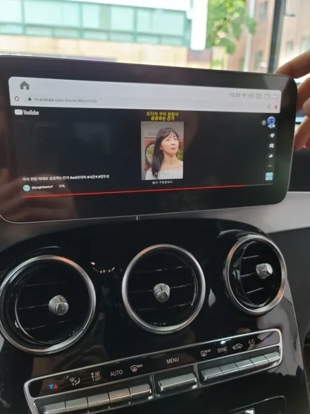 벤츠 GLC 300 안드로이드 올인원 10\