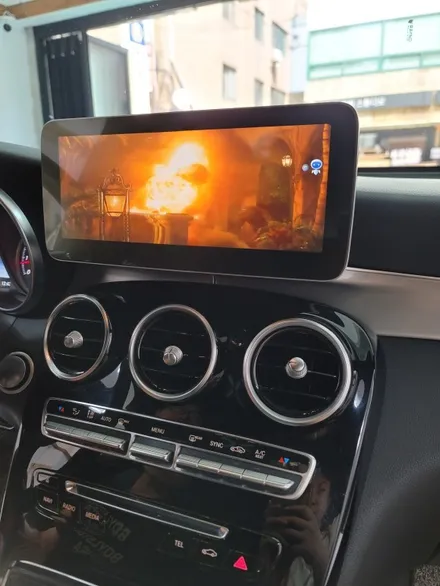 벤츠 GLC 300 안드로이드 올인원 10\
