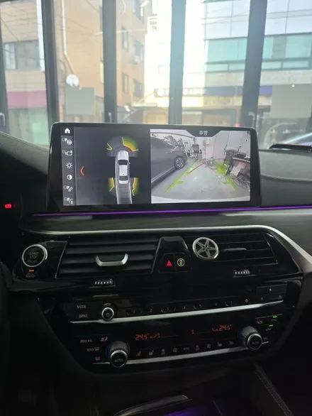 BMW 5시리즈(G30) 12.6인치 안드로이드 올인원 장착! 퀄컴 스냅드래곤 680의 압도적 성능 / 서울 서초 양재동