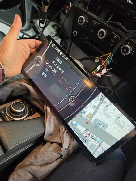 BMW 5시리즈(E60/E61) 카나로 두두7 12.3인치 안드로이드 올인원 & AHD 후방카메라 완벽 장착 / 서울 서초 양재동
