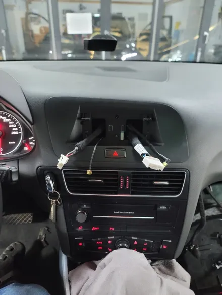 아우디 Q5 안드로이드 올인원 12.3\