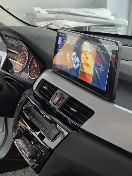 BMW X1 안드로이드올인원 / 서울 서초 양재동