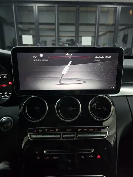 벤츠 C 클래스 C200 W205 NTG 5.0 AUX  코딩 안드로이드 올인원+후방카메라 작업. / 서울 서초 양재동