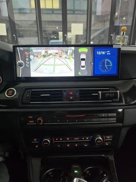 BMW 528I 클라이드코리아 안드로이드올인원 15\