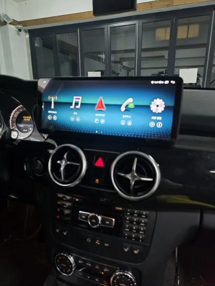 답답한 7인치 모니터는 이제 그만! 벤츠 GLK 12.3인치 대화면 안드로이드 올인원 교체 / 서울 서초 양재동