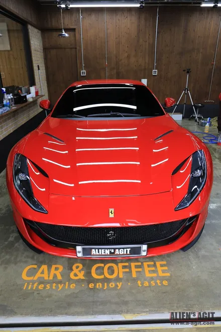 진짜 빠른 페라리를 똑똑하게 관리하는 법 : Ferrari 812 SUPERFAST 프리마X / 틴팅 by 에일리언아지트 / 성남시 분당구 운중동