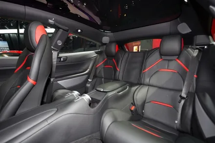 페라리 GTC4 Lusso - 클리프디자인 종합선물세트 PPF + 윈드쉴드 + 윈도우틴팅 / 성남시 분당구 운중동