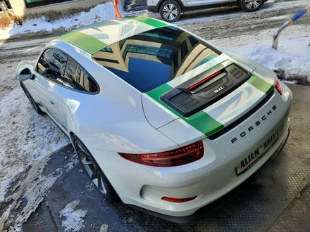 순도 100% 포르쉐 : 포르쉐 911R 다시 태어나다. / 성남시 분당구 운중동