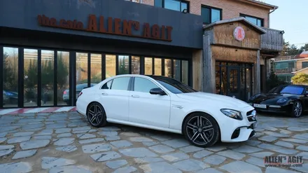 강한 모습으로 연출하기! 메르세데스 벤츠 AMG E63 / 성남시 분당구 운중동