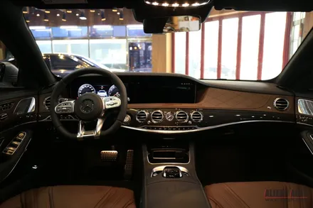 더뉴 메르세데스 AMG S63 4매틱+ 클리프디자인 무광 PPF시공 / 성남시 분당구 운중동