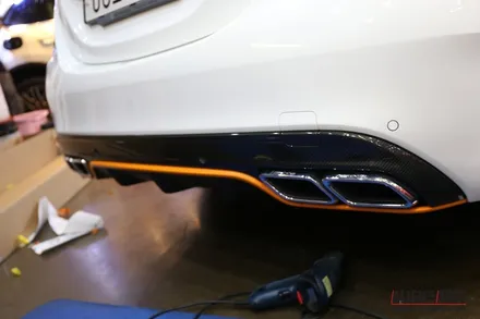 [에일리언 아지트] 메르세데스 (벤츠) AMG C63s 데칼 시공 / 성남시 분당구 운중동