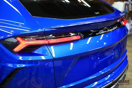 압도적인 파워로 무장한 슈퍼카 SUV - 람보르기니 우루스 / 성남시 분당구 운중동