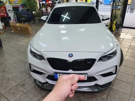 BMW M2 가져오신 카본 전용 스포일러를 장착하여 포스작렬 M 으로 만들어 드렸습니다.~~~^^ / 서울 도봉구
