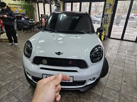 BMW 미니쿠퍼 R60 컨트리맨 가져오신 LED 라이트 교환으로 차량에 스타일을 확 변신시켜 드렸습니다.~~~~^^ / 서울 도봉구