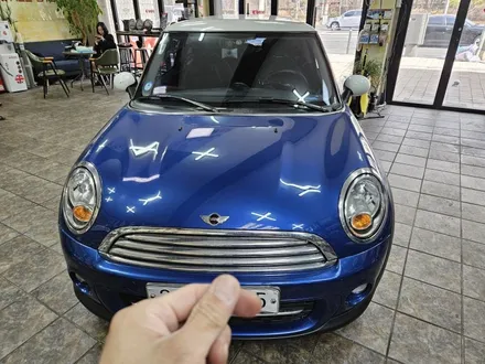 BMW 미니쿠퍼 R56 고질병 브레이크등 경고등 수리와 함께 소모품 엔진오일 배터리 교환으로 차량에 컨디션을 살려 드렸습니다.~~~^^ / 서울 도봉구