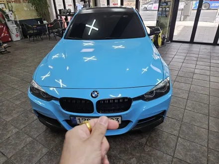 BMW 3시리즈 가져오신 하만카돈 스피커 교환으로 순정오디오 사운드를 업그레이드 해드렸습니다.~~~^^ / 서울 도봉구