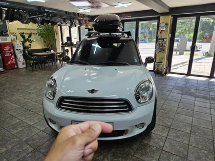 BMW 미니쿠퍼 R60 컨트리맨 편리한 락폴딩 장착과 함께 F56 귀요미 카카오 프렌즈 무선충전기 장착으로 차량들이 더욱더 편리해 집니다.~~~^^ / 서울 도봉구